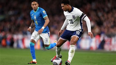 إنجلترا ضد البرازيل، تفاصيل حديث بيلينجهام وفينيسيوس قبل المباراة