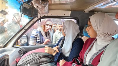 نائب محافظ البحيرة تتفقد مجمع المواقف بكوم حمادة 