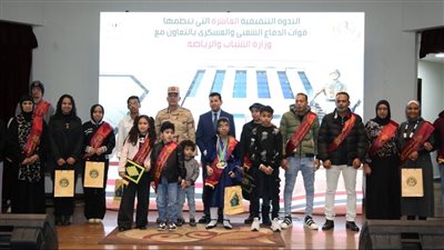 قيادة قوات الدفاع الشعبي والعسكري تنظم ندوتين تثقيفيتين بالتعاون مع الشباب والهجرة