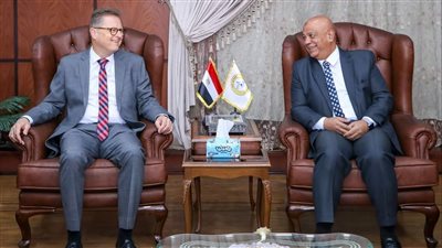 تطوير التعاون المشترك، محور زيارة السفير الألماني لميناء دمياط 