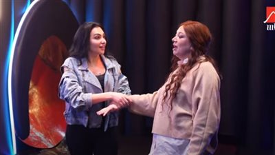 ميرهان حسين تكشف سر اعتزالها التمثيل وانتصار تعتذر لكاملة أبو ذكري وشيماء سيف(فيديو)