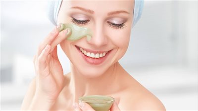 ماسكات من الطبيعة، للعناية بالبشرة الحساسة في شهر رمضان