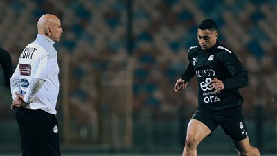 الدوري الفرنسي يوجه رسالة لحسام حسن ومصطفى محمد: أسطورتان