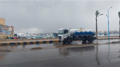 7 صور ترصد سوء الأحوال الجوية بالإسكندرية تزامنا مع نوة برد العجوزة 