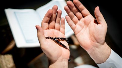 دعاء اليوم الثالث والعشرين من رمضان لطلب الصحة والخير في الدنيا والآخرة