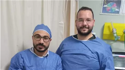 عملية شق حنجري لمريض حالته نادرة بمستشفى العجمي 