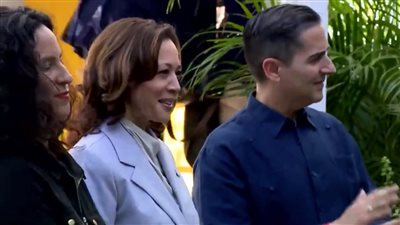 موقف محرج لنائبة الرئيس الأمريكي في بورتوريكو (فيديو) 