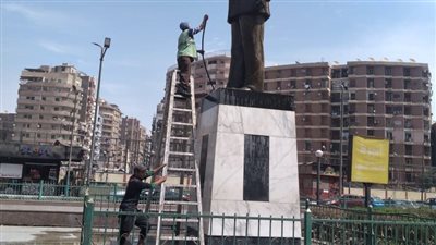 حملة مكبرة لرفع كفاءة نفق السلام في أسيوط (صور) 