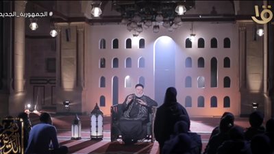 طالبة تسأل: ليه سفر المرأة بدون محرم حرام؟ وعلي جمعة يرد بمفاجأة 