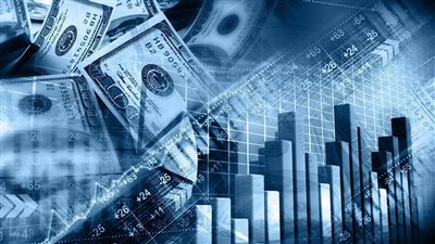 خبير اقتصادي يتوقع خفض سعر الفائدة بنسبة كبيرة في هذا الوقت 