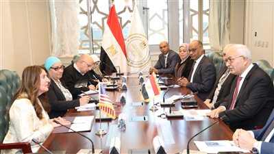 وزير التعليم يستقبل سفيرة الولايات المتحدة بالقاهرة لبحث التوسع في مدارس 