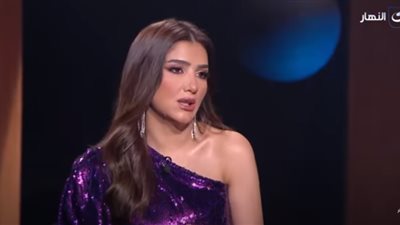 مي عمر: فنانة بتدفع فلوس علشان مهاجمتي، ومش غيرانة من جعفر العمدة (فيديو)