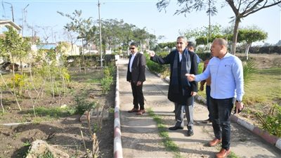 محافظ الغربية يتفقد أعمال تطوير حديقة بسيون (صور)