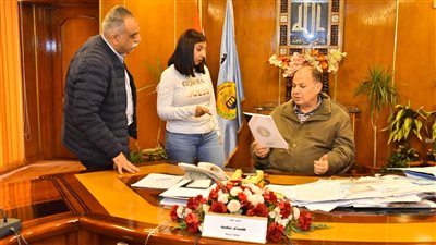 محافظ أسيوط يعلن اعتماد اللائحة المالية والإدارية لمركز معلومات شبكات المرافق