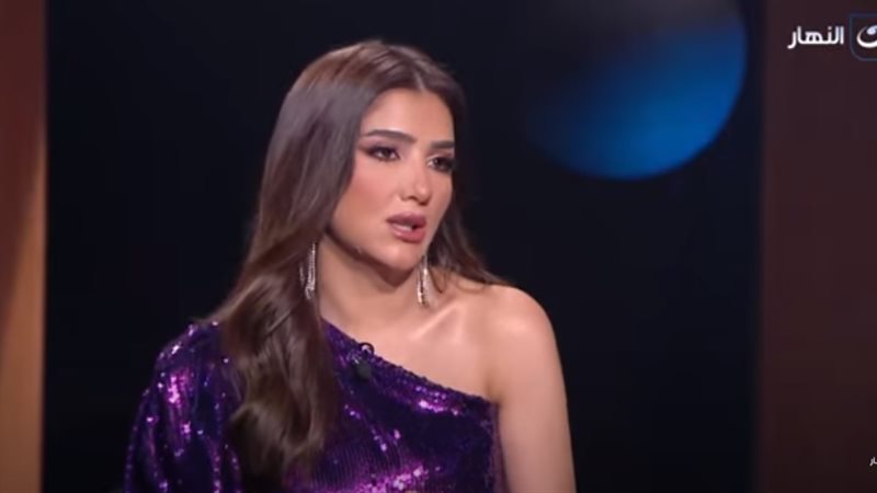 مي عمر، فيتو