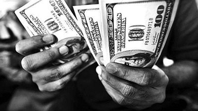 سعر الدولار في السوق السوداء صباح السبت 30 مارس 2024