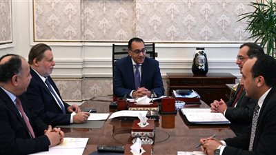 الحكومة تبدأ سداد مستحقات الشركاء الأجانب في المشروعات البترولية