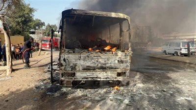إخماد حريق نشب في ميني باص على طريق بنها المنصورة