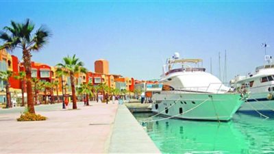 النقل البحري يتابع تنفيذ إجراءات تعظيم سياحة اليخوت 