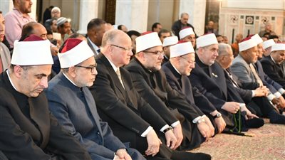 بحضور مفتي الجمهورية ومحافظ القاهرة، احتفالية خاصة من وزارة الأوقاف بذكرى بدر (صور) 
