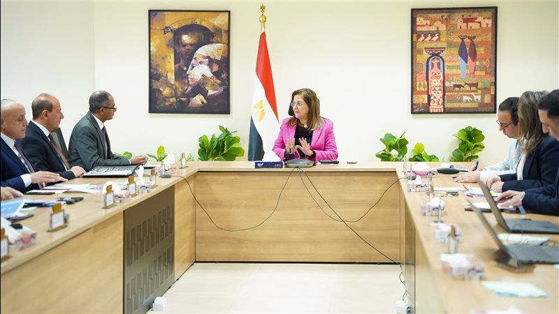 اجتماع د. هالة السعيد،