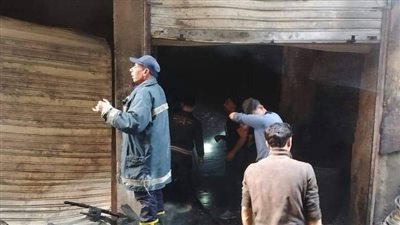 السيطرة على حريق مخزن واير وأدوات الصيد بعزبة البرج في دمياط (صور)