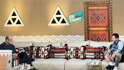 ميسي يكشف عن روتينه اليومي وسر لياقته البدنية وموقفه من النقد (فيديو)