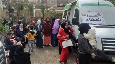 قافلة صحة الدقهلية تفحص 1709 مرضى في قرية كفر الشيخ هلال 