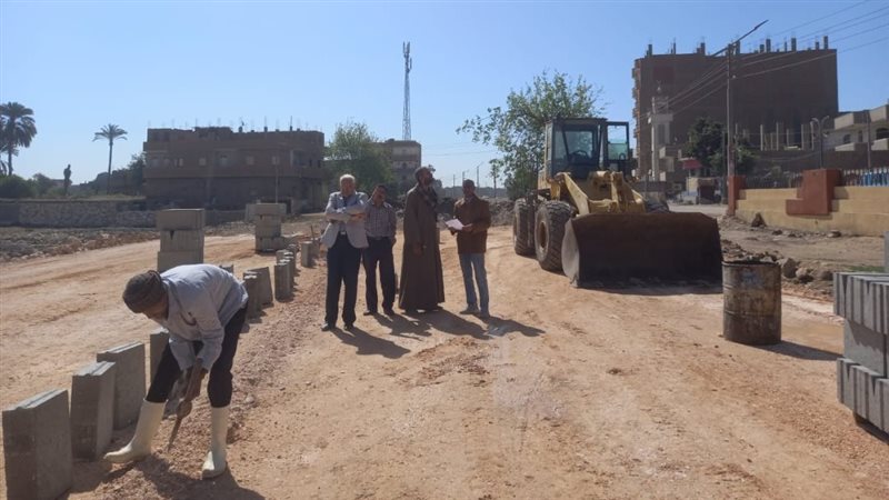 تسوية الطريق بصدفا