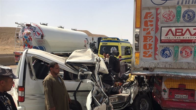 من موقع حادث انقلاب