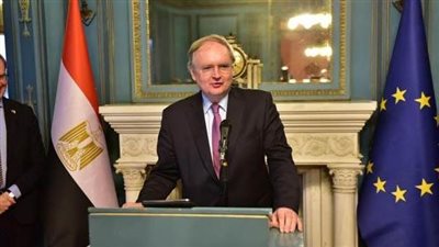 سفير الاتحاد الأوروبى لـ فيتو: نثمن دور مصر في تسهيل إنفاذ المساعدات الإنسانية إلى قطاع غزة 