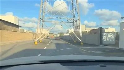 برج إيفل الليبي يثير سخرية المواطنين في طرابلس (صور)