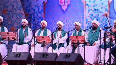 ليلة روحانية بتوقيع فرقة الحضرة للإنشاد على مسرح ساحة الهناجر (صور) 