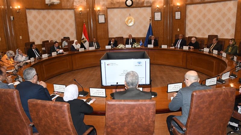 مجلس جامعة قناة السويس،
