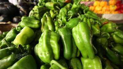 أسعار الخضراوات اليوم، الفلفل الرومي يرتفع لسعر 23 جنيهًا في سوق العبور