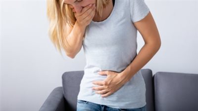 أكثر انتشارًا في العائلات، أعراض وأسباب الإصابة بسرطان المبيض