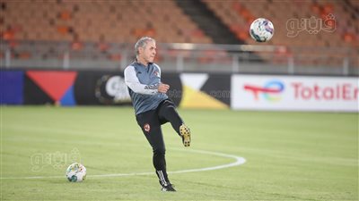 كولر يستعرض مهاراته في مران الأهلي الختامي استعدادا لمواجهة سيمبا (صور)