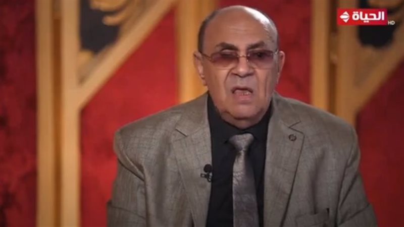 الدكتور مبروك عطية