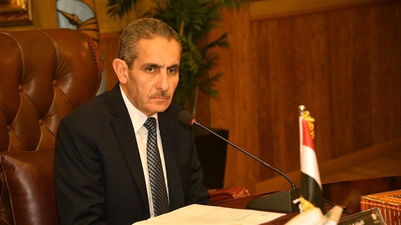 محافظ الغربية يتابع