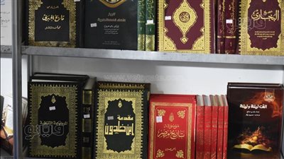 قائمة بأسعار الموسوعات والكتب الدينية في معرض فيصل الرمضاني 2024 