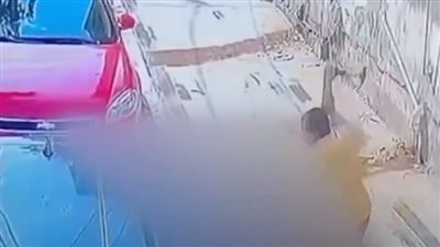 ضربه بالشاكوش حتى فارق الحياة، جريمة بشعة تهز العراق (فيديو) 