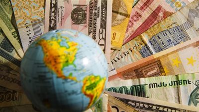 كيف تستدين الدول، وما هي عواقب التخلف عن السداد 