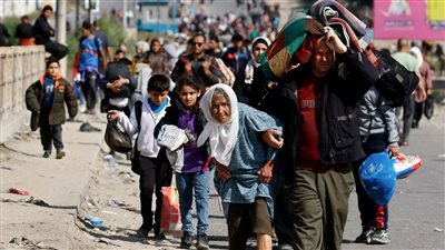 قناة إسرائيلية: بوادر انفراجة بشأن عودة النازحين إلى شمال قطاع غزة