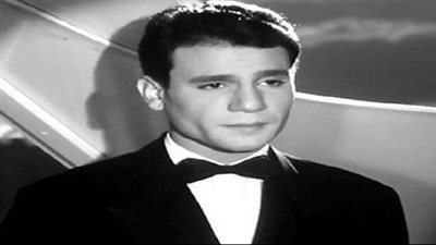 في ذكرى وفاة العندليب.. عبد الحليم حافظ تألق في الأغاني الدينية.. القائمة تضم «أنا من تراب» و«أدعوك يا سامع دعائي».. ولم يتقاضَ أجرًا عليها