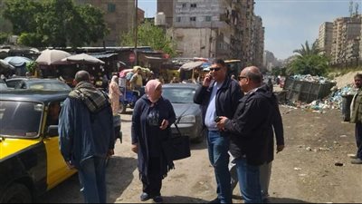 حملة لرفع الإشغالات في حي المنتزه بالإسكندرية 