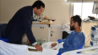 هيثم عرابي لوزير الرياضة بعد صور زيارة أحمد رفعت: مشاعر الناس أهم من التريند