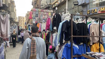 نار رغم التصفيات، أسعار الملابس والأحذية في الأسواق استعدادًا لعيد الفطر (صور)