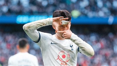 توتنهام يحول تأخره أمام لوتون تاون للفوز 2-1 في الدوري الإنجليزي 