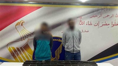 حبس عاطلين بتهمة حيازة 290 طربة حشيش فى البحر الأحمر