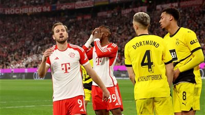 بايرن ميونخ يسقط بثنائية أمام بوروسيا دورتموند في قمة الدوري الألماني (صور)